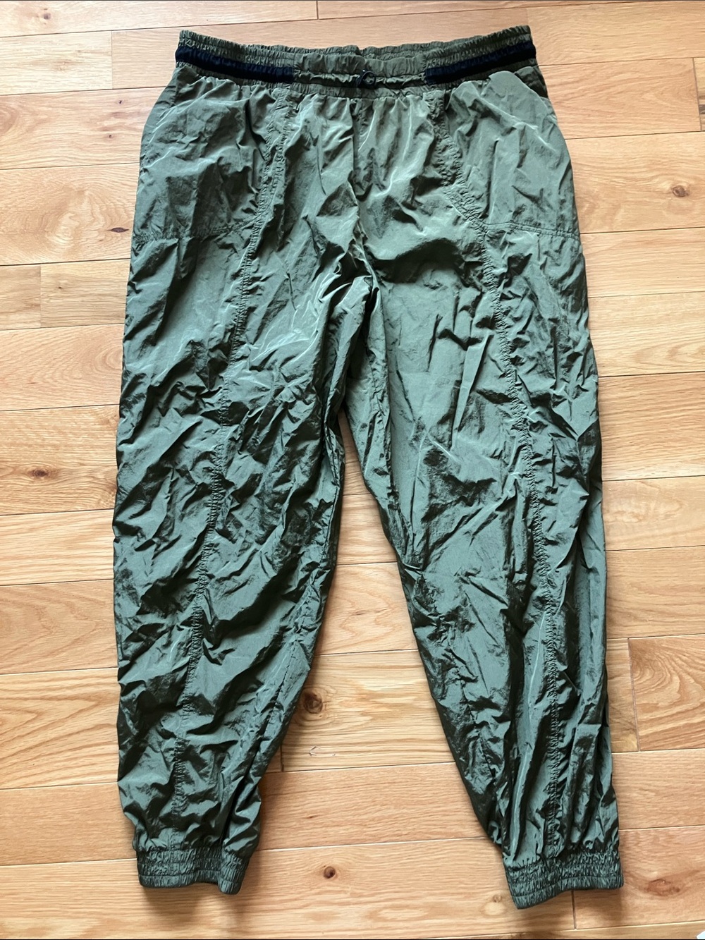 Zella Men's Olive Green Lightweight Jogger Pants